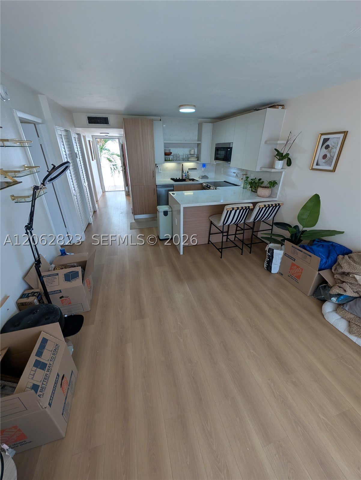 1666 West Ave – photo 4