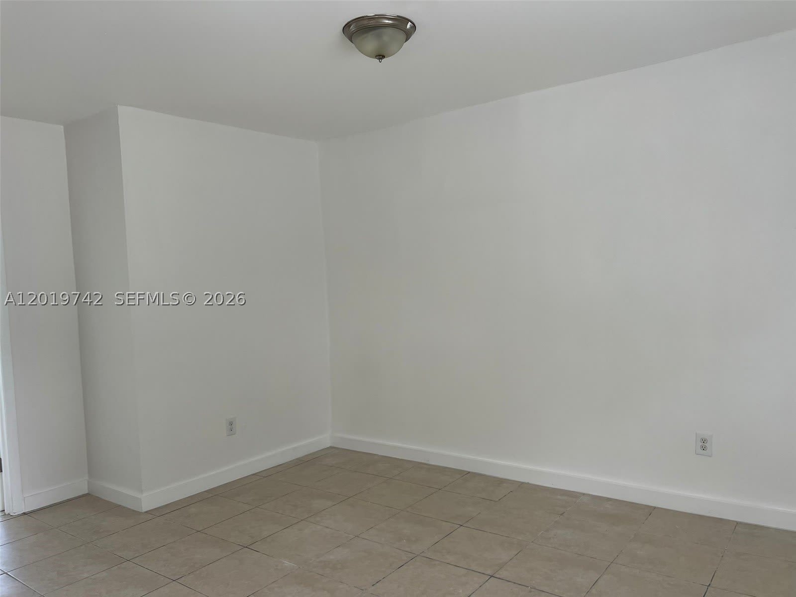 4245 Nw 24Th Ave – photo 5