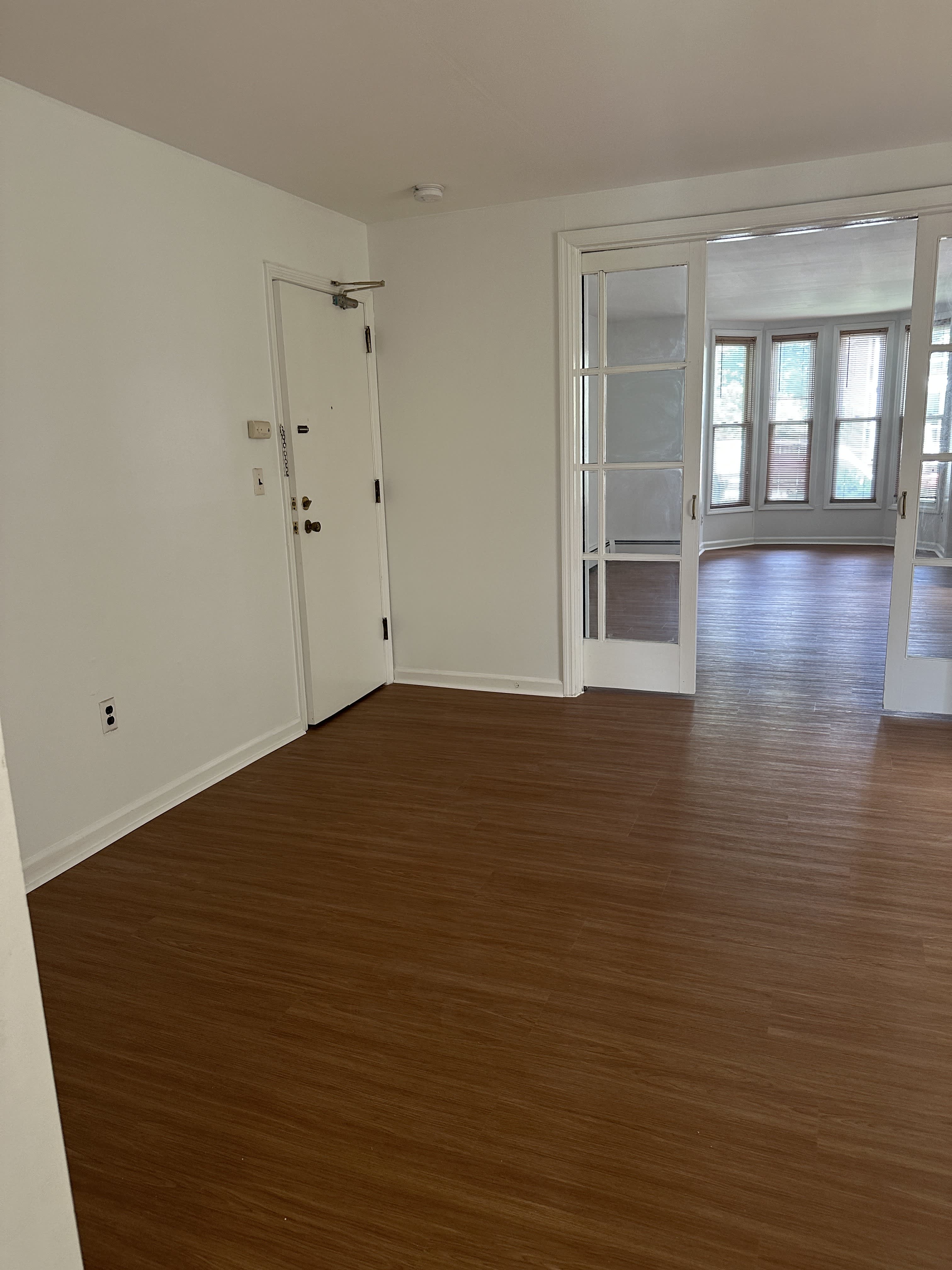 24 Franklin Pl – photo 2
