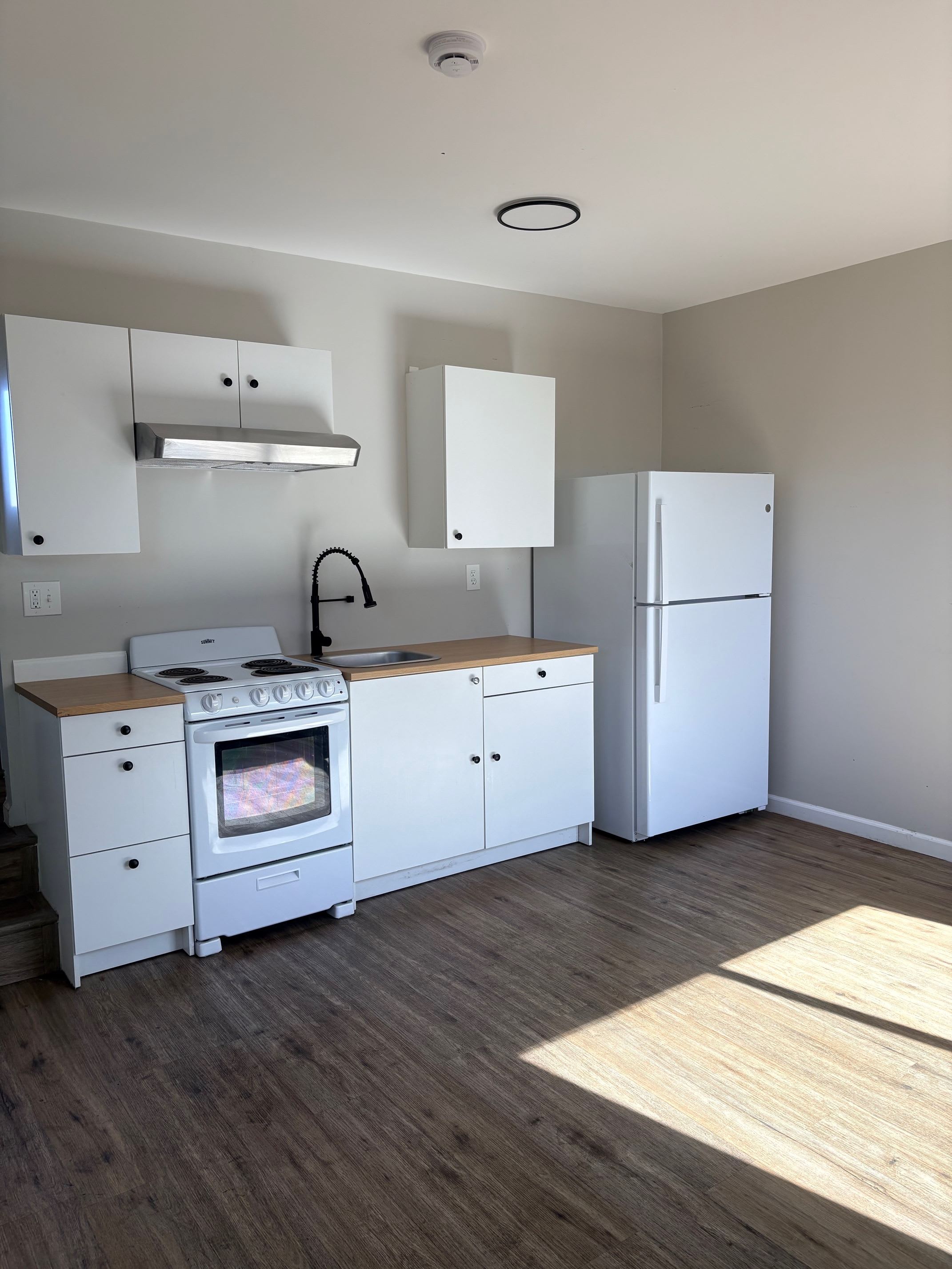 4475 Polk Ave – photo 2