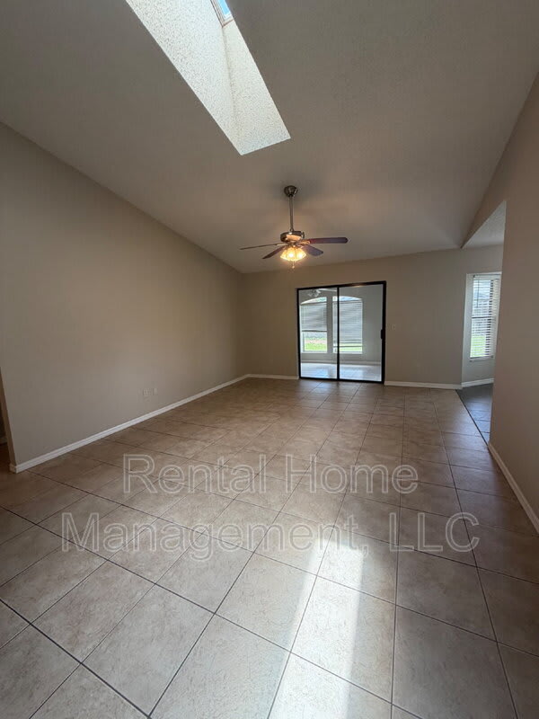 149 Hazel Boulevard – photo 2