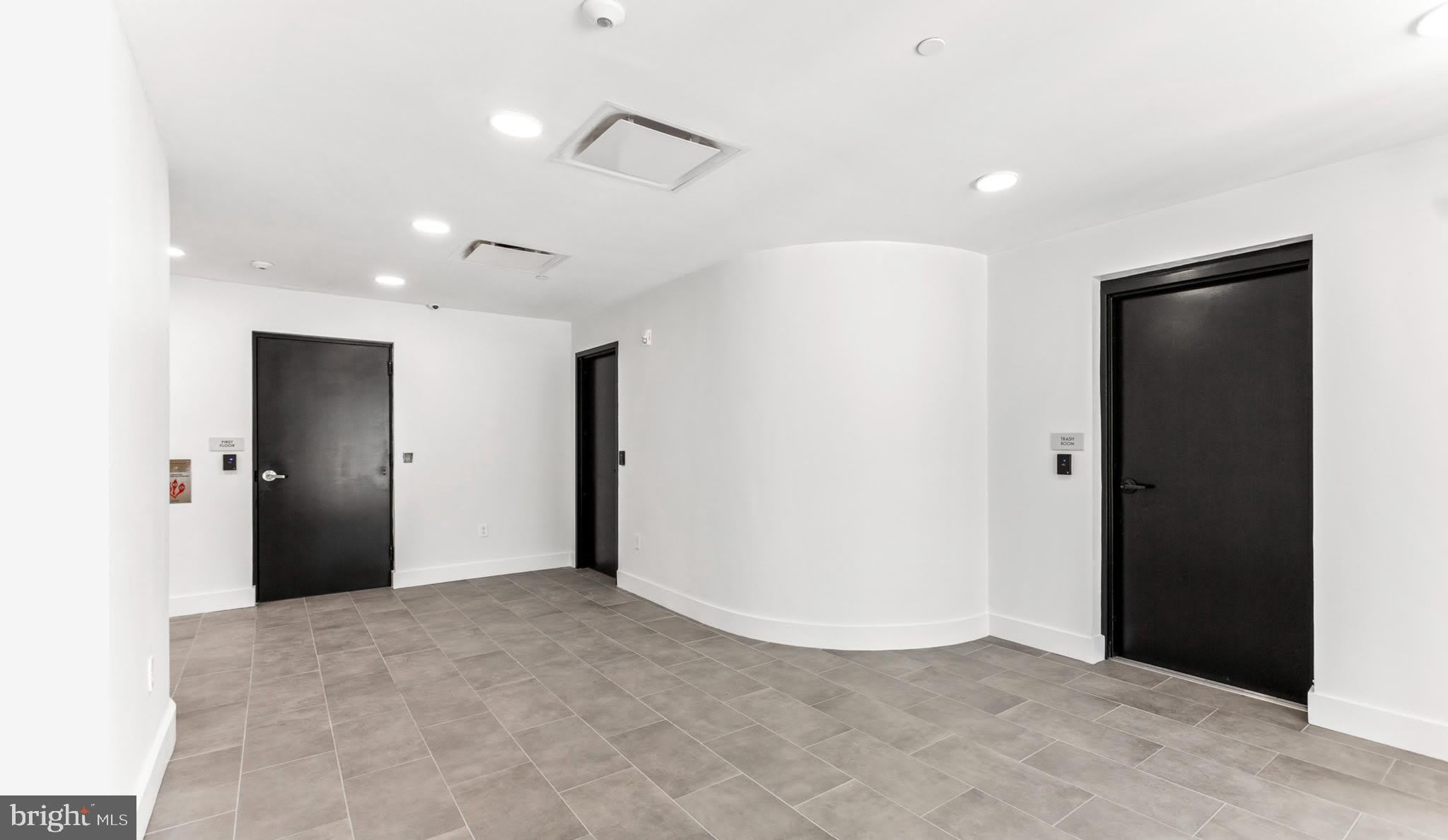 2415 37TH ST NW – photo 5