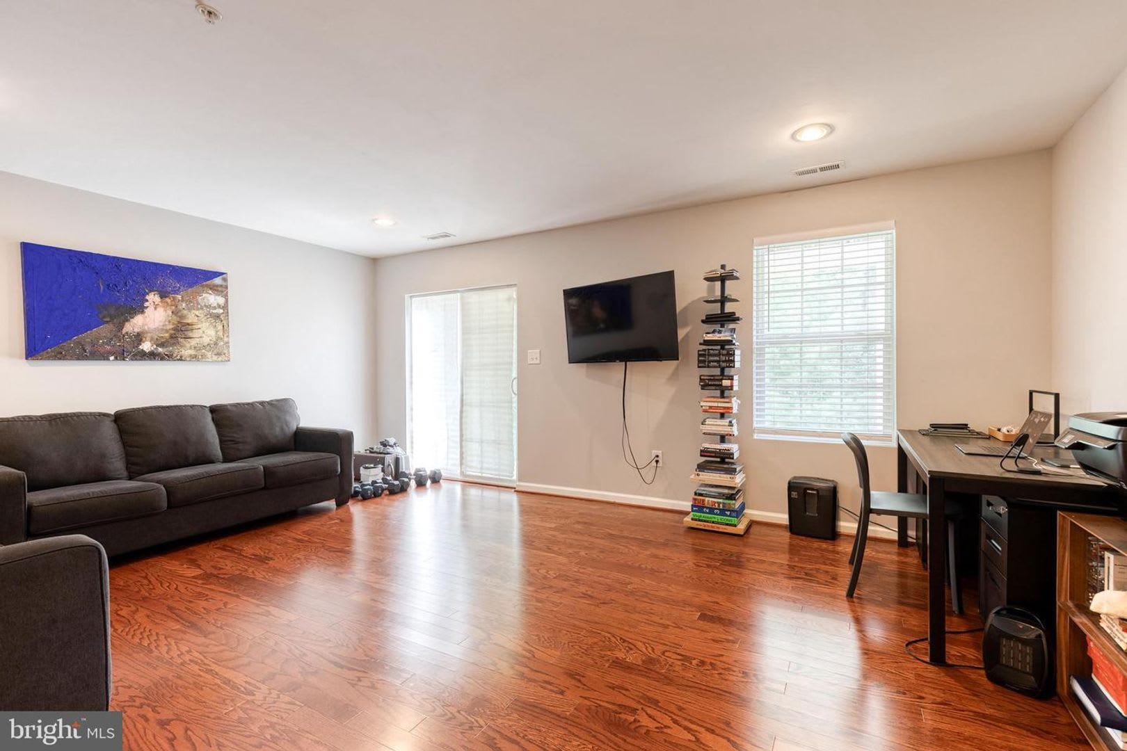 Welcome To 513 Bluffton Drive A 3Bd 2 2Bth Townhome In The Highly Sought After Tanyard Springs Community – photo 5