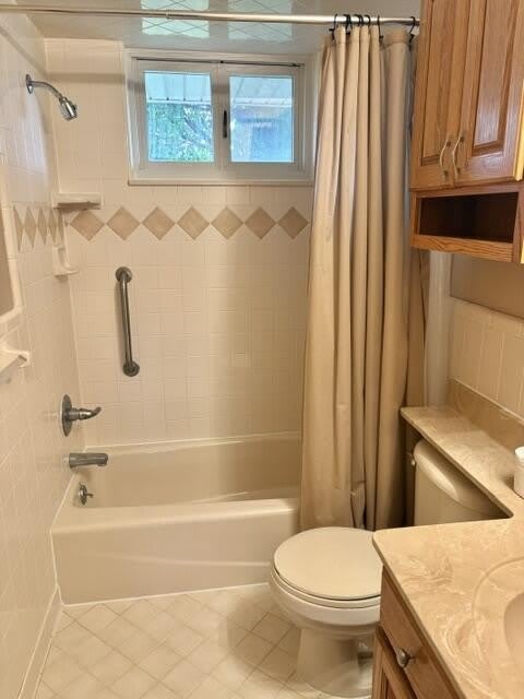 15435 Bainbridge Street – photo 5