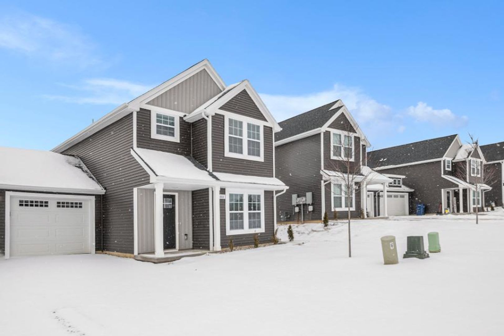 Workforce Housing Move In Special Get August September Rent Free Move In By August 31St To Receive Free Rent For Both August And September Take Advantage Of This Limited Time Offer – photo 2