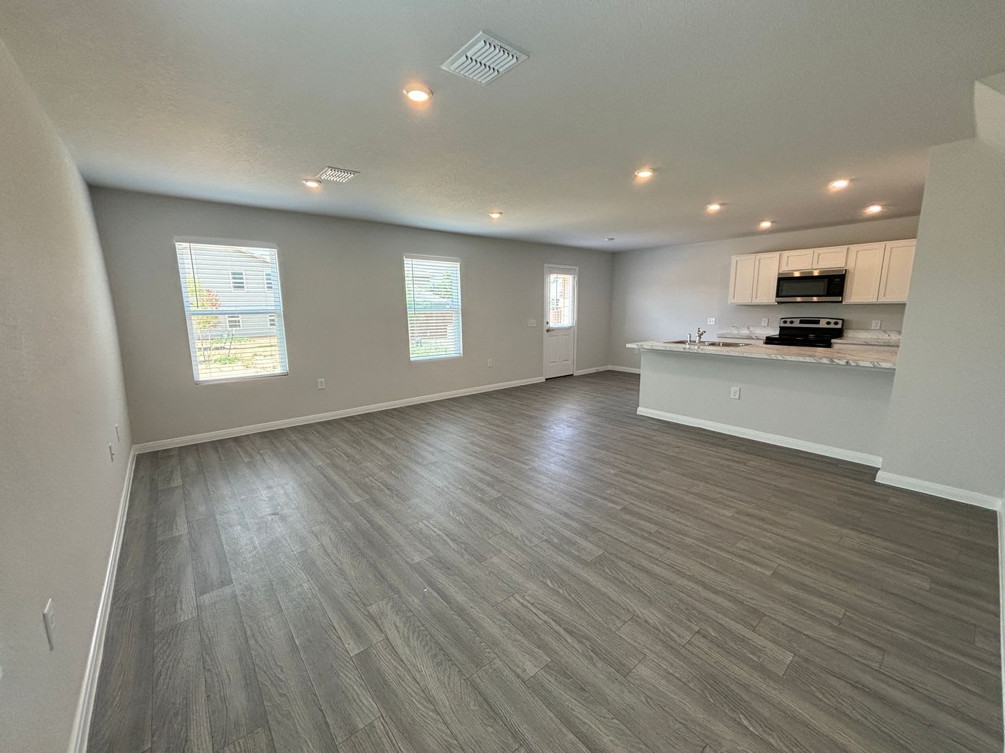 2242 Dry Moss Way, San Antonio, TX 78224 – photo 4