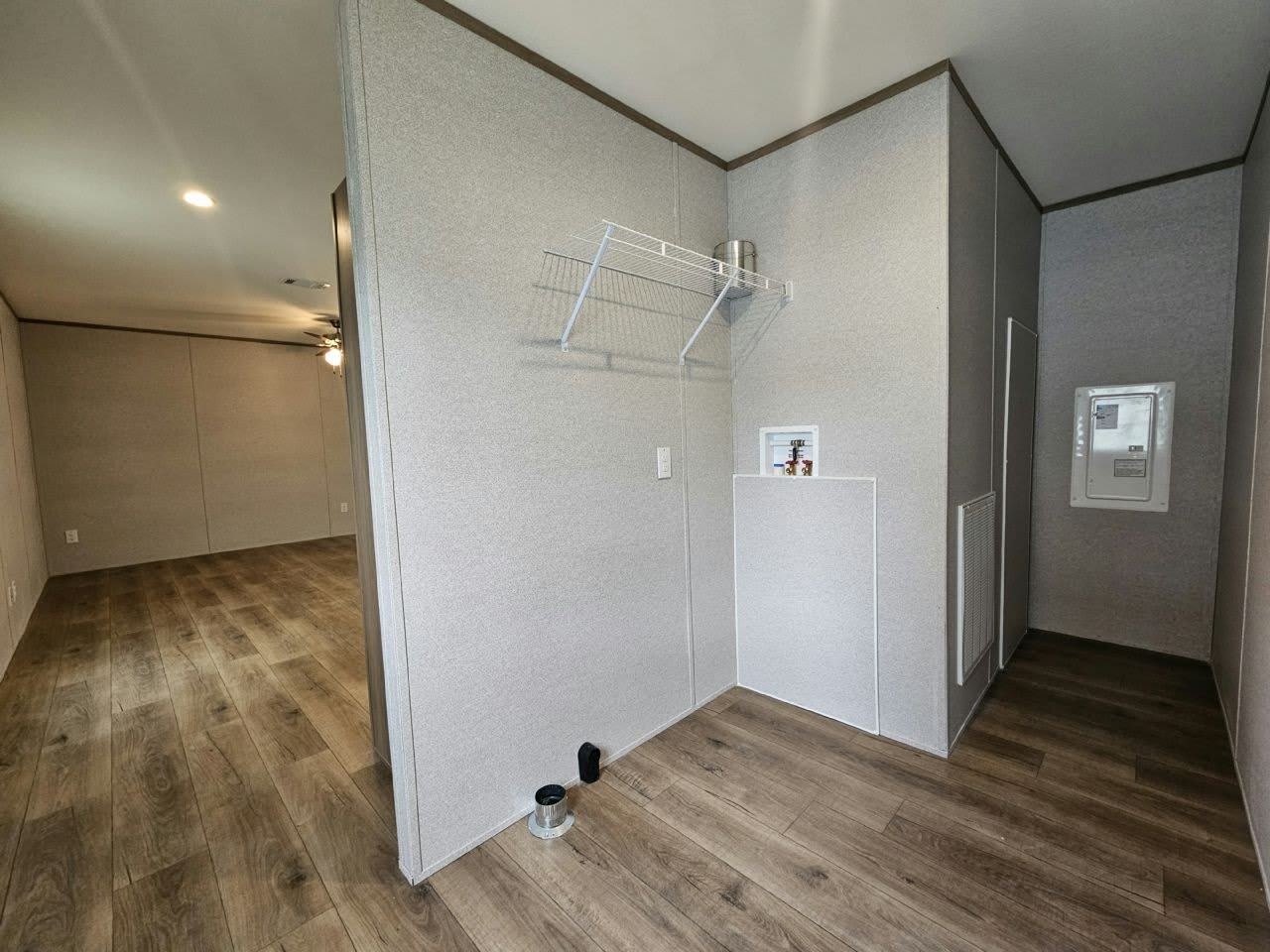 518 Suwanee Drive – photo 5
