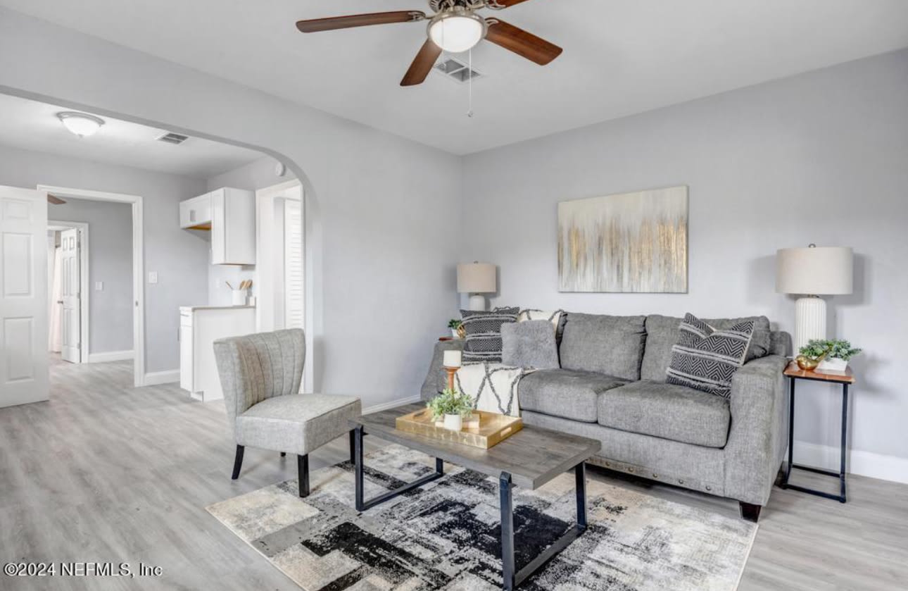 1721 Campus St – photo 3