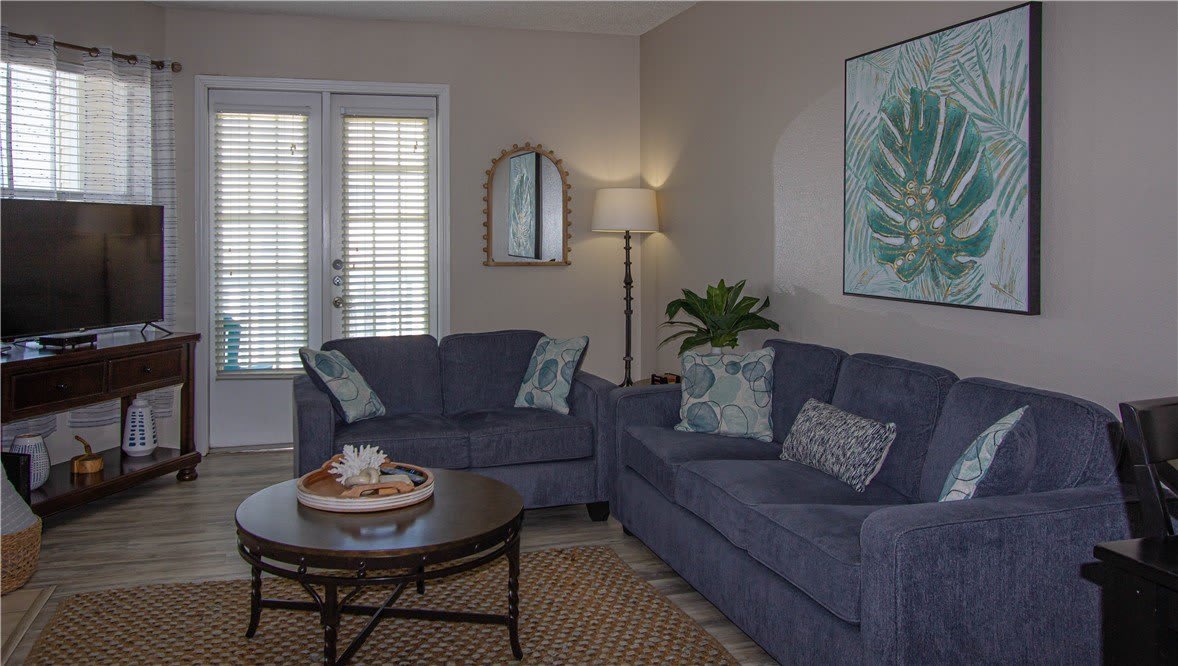 14721 Whitecap Boulevard – photo 2