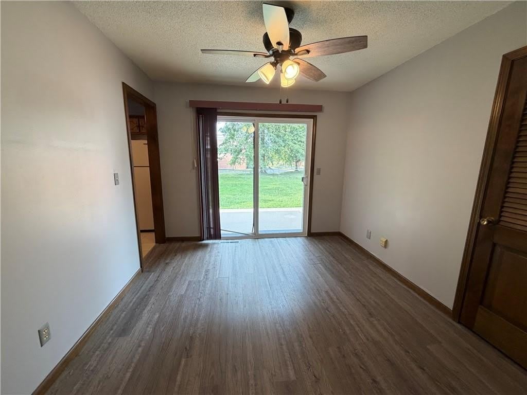 1005 Mock Avenue – photo 3