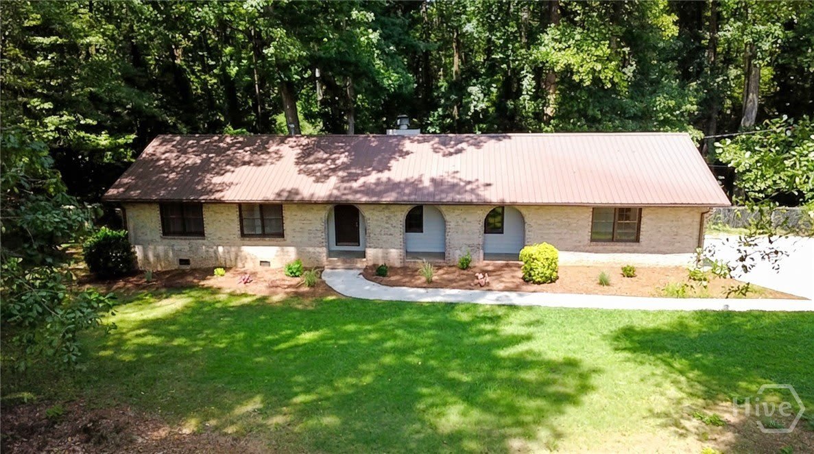 1191 Arrowhead Road – photo 2
