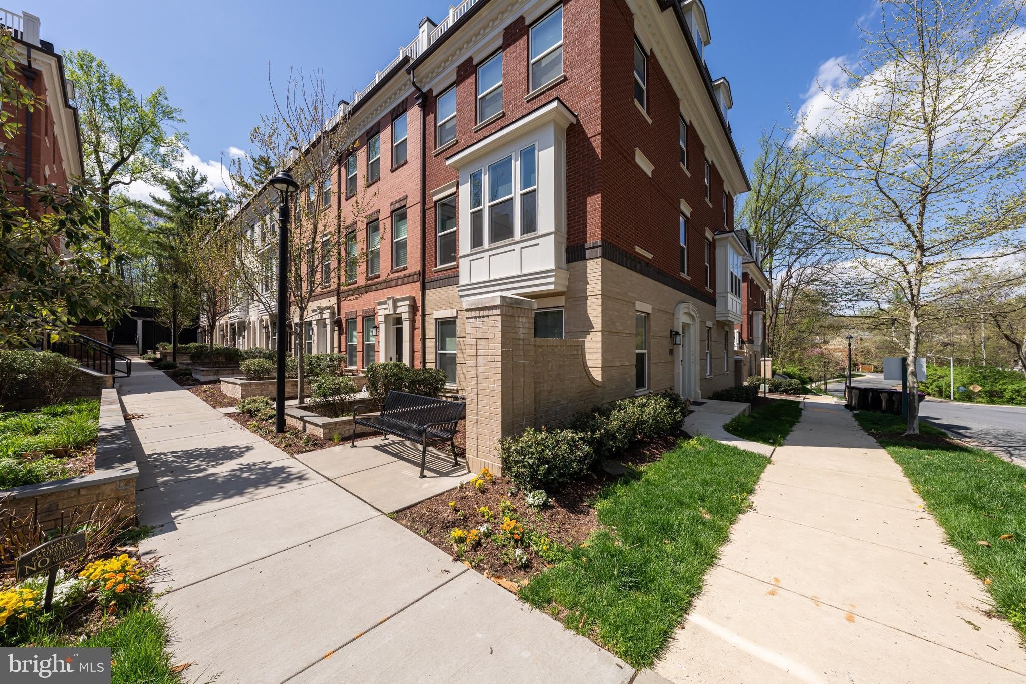 10326 GROSVENOR Place – photo 3
