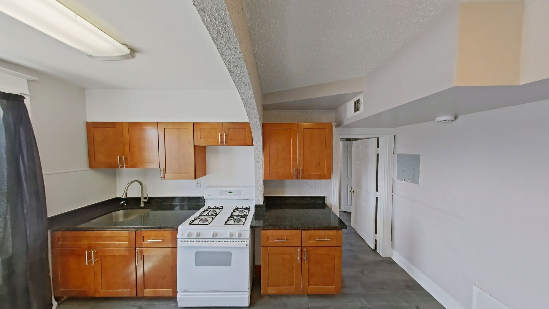 5200 Montour St – photo 4