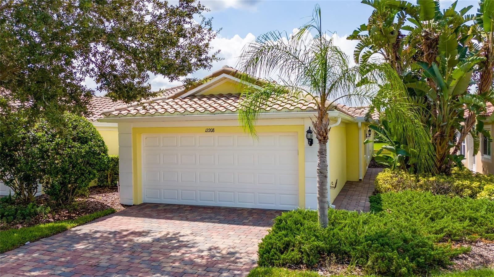12208 PESCARA Lane – photo 4
