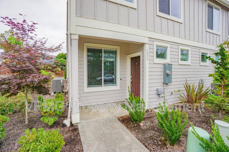 6921 NE 16th Ave – photo 3