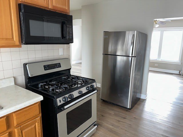4054 W Dickens Avenue – photo 5