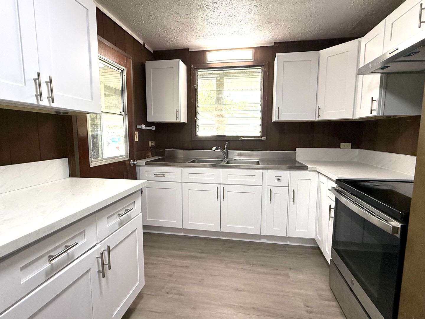 3 Bed 2 Bath Honoka A Town Home – photo 2