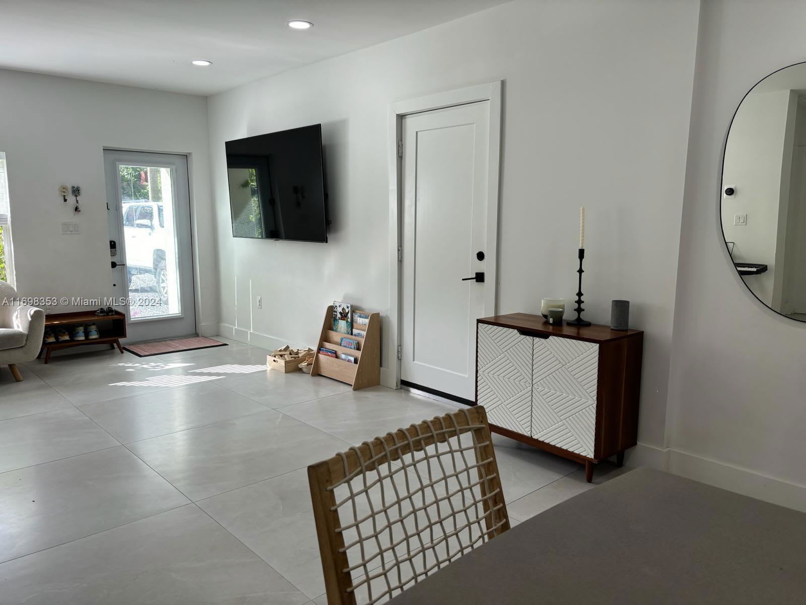 365 Northeast 87th Street – photo 5
