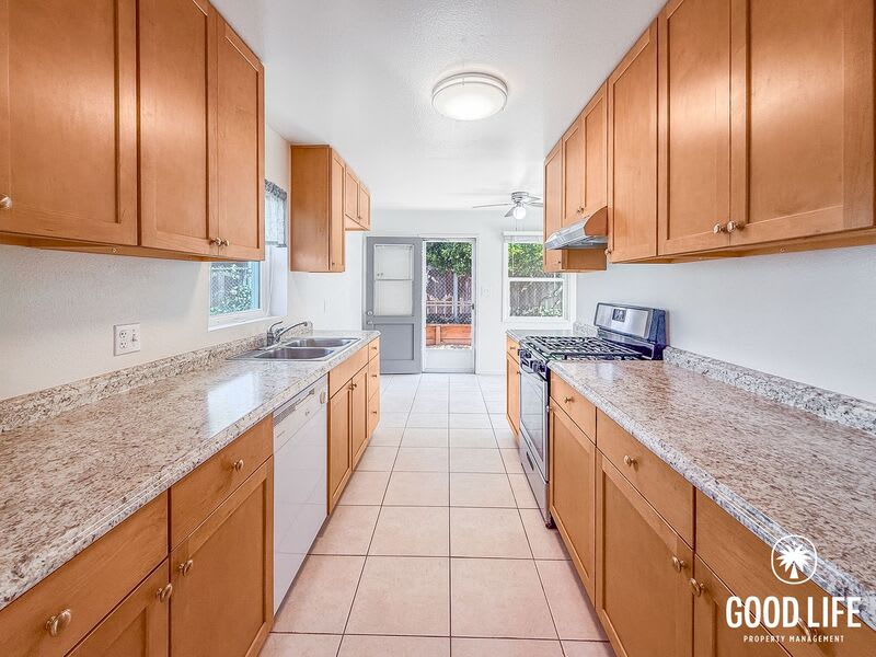 14213 Tobiasson Rd – photo 4