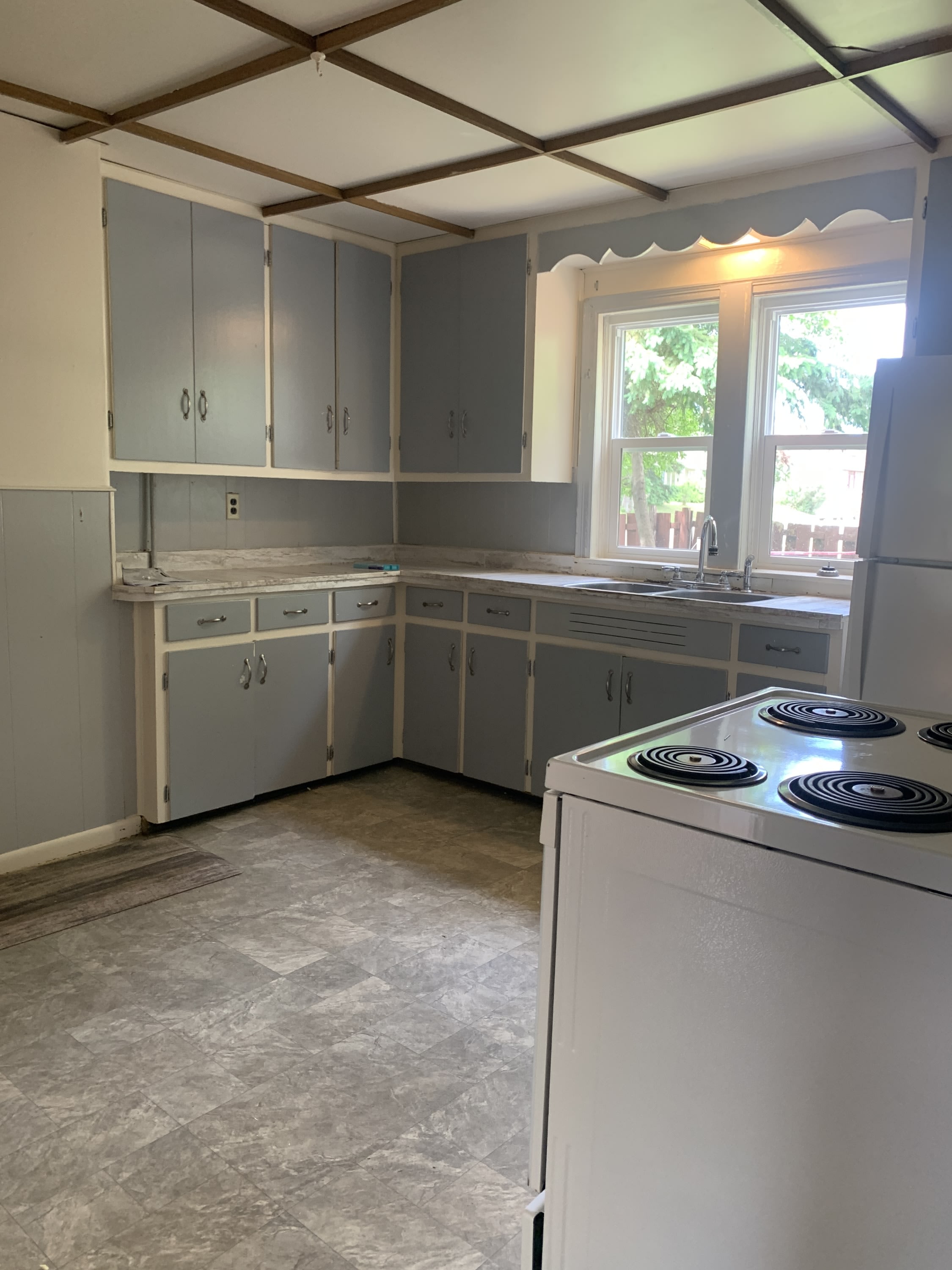 1220 13th Avenue East – photo 2