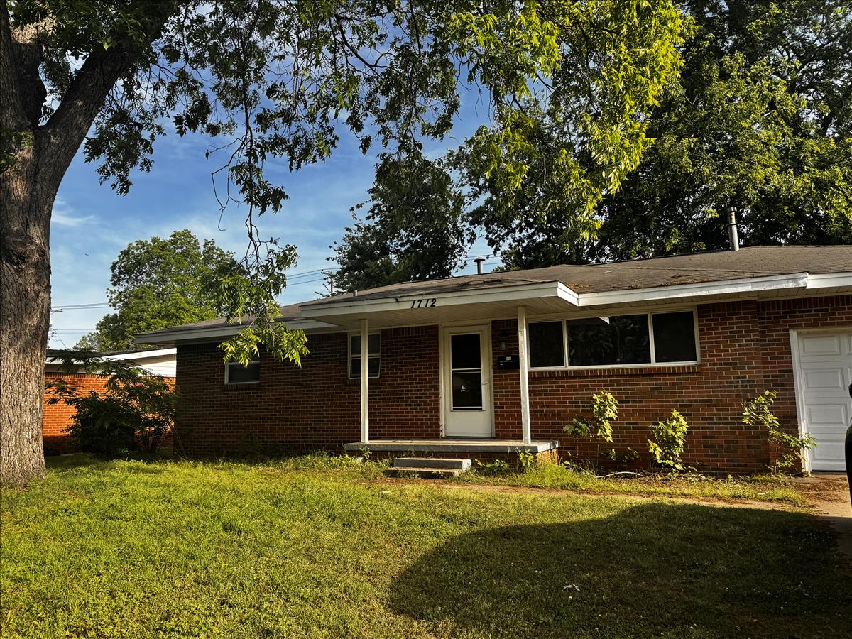 1712 West Boyd Street – photo 2