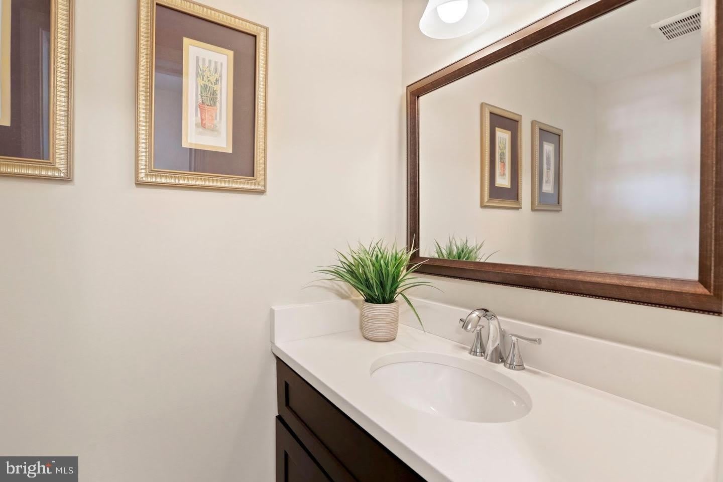 6571 SNOWBELL Lane – photo 4