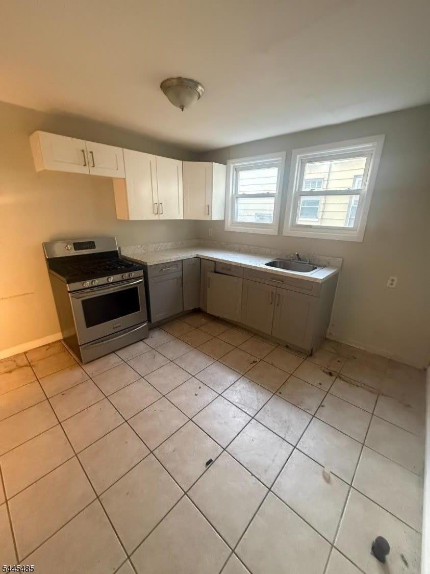 229 Alexander St – photo 5
