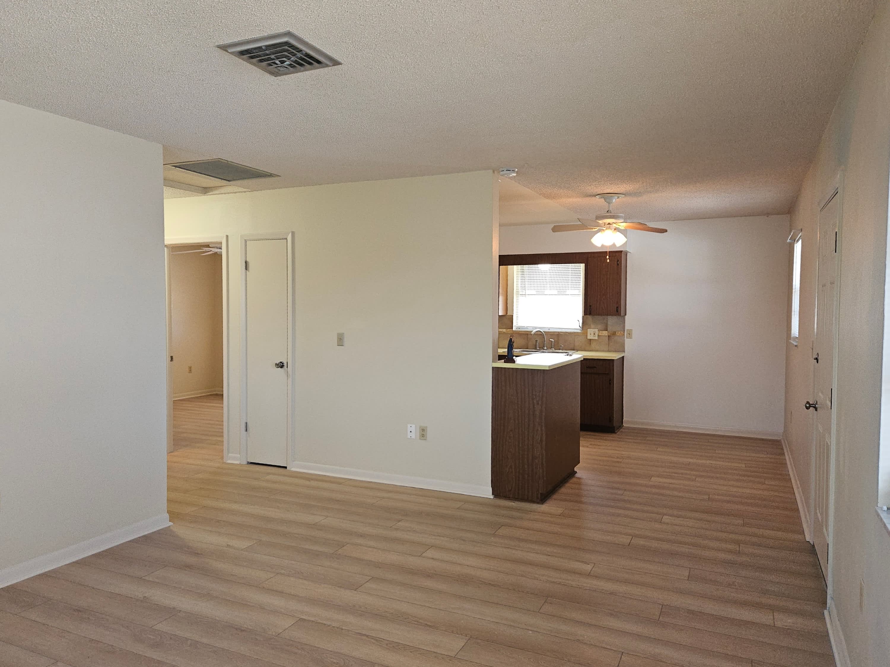 360 137th Avenue Circle – photo 5