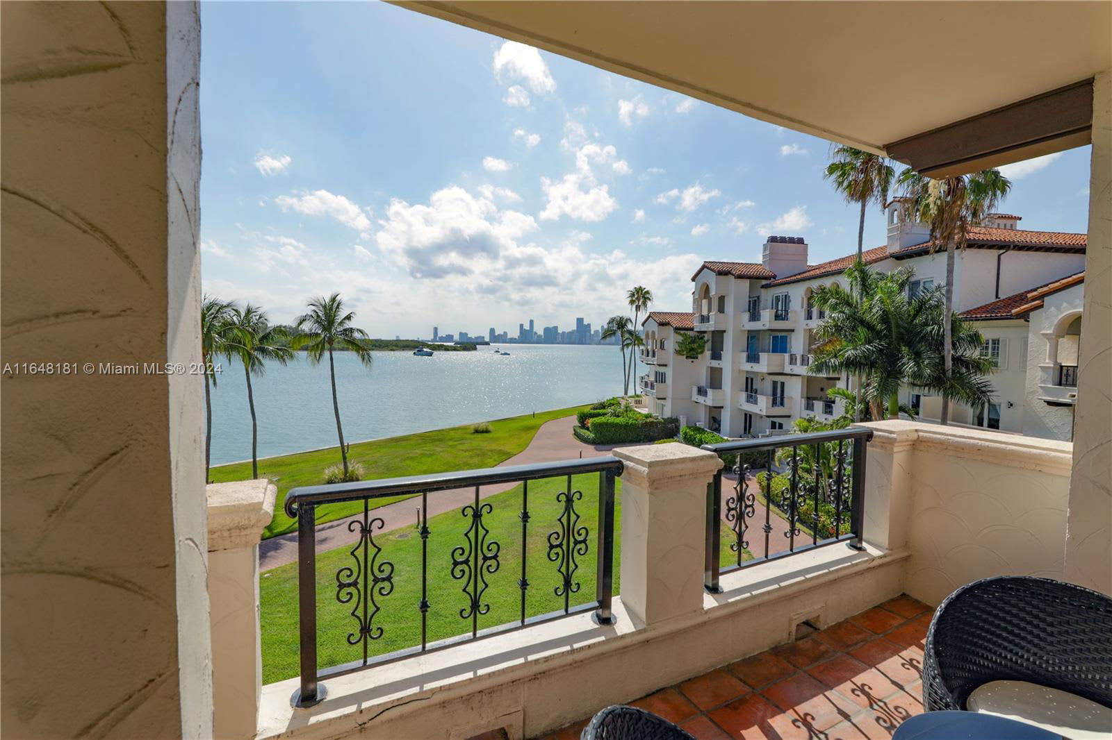 2235 Fisher Island Drive – photo 1