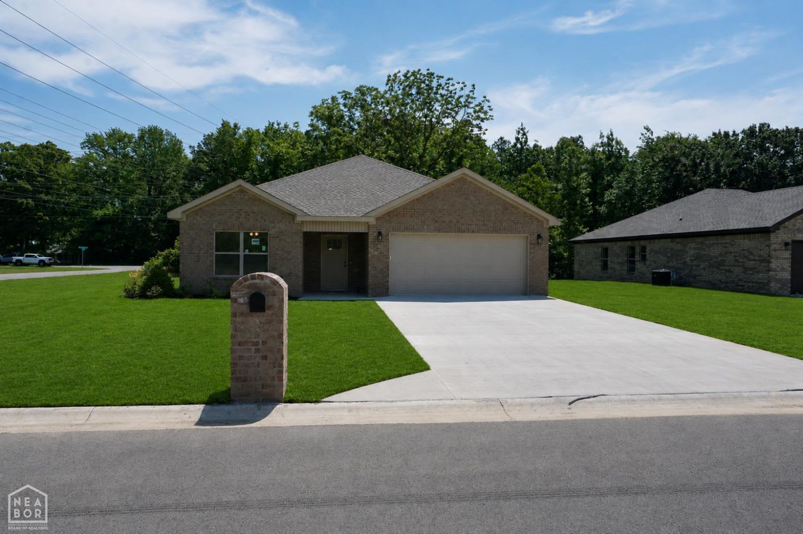 Luxury 3BR/2BA Rental Home – photo 2