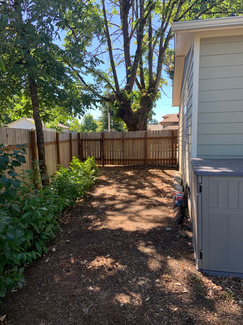 Available Now: Price improved 3 bedroom ~ 1 bath one level House on Corner Lot – photo 3