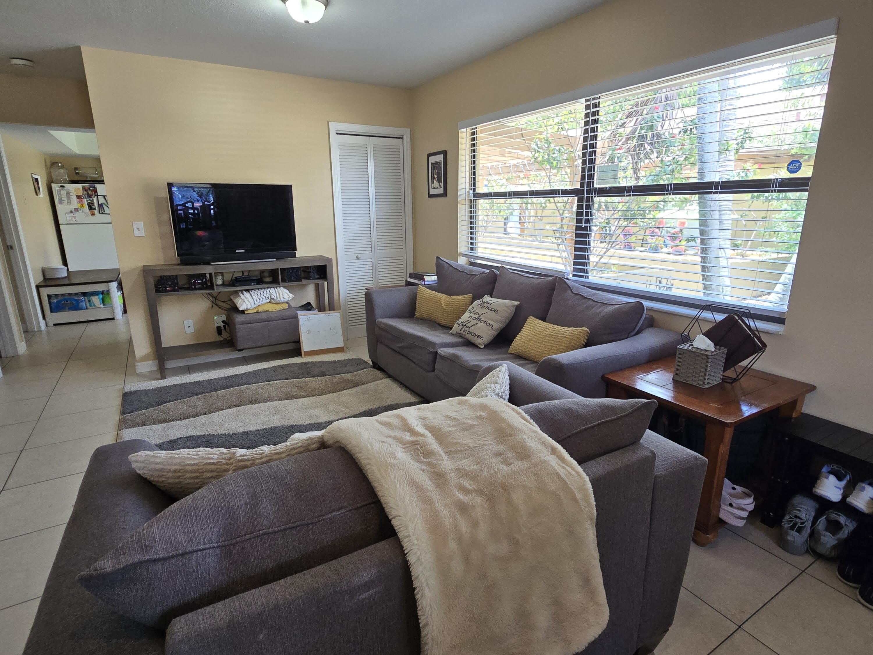 1155 White Pine – photo 5