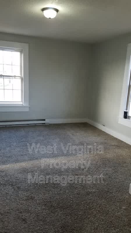807 S. Oakwood Avenue – photo 2