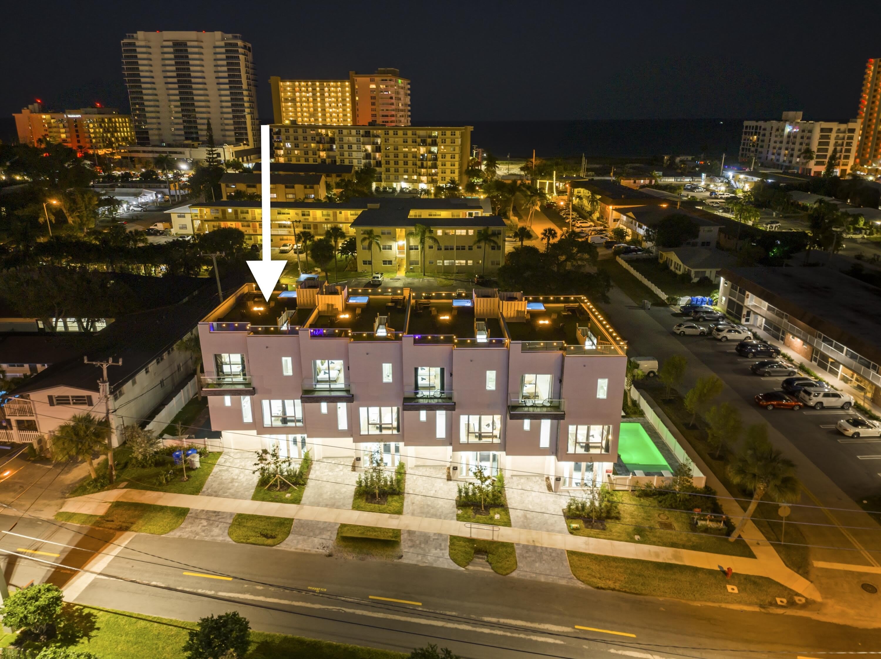 1006 N Riverside Drive – photo 1