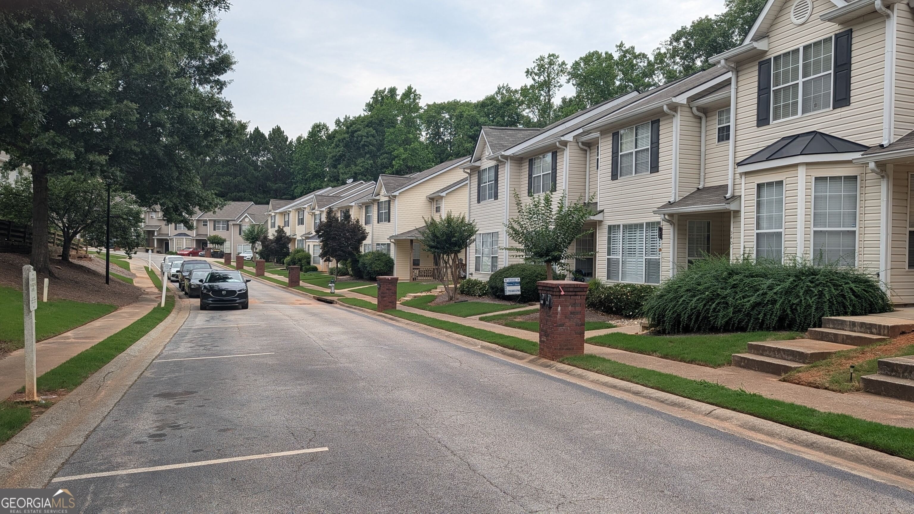 370 Brentwood Drive – photo 3