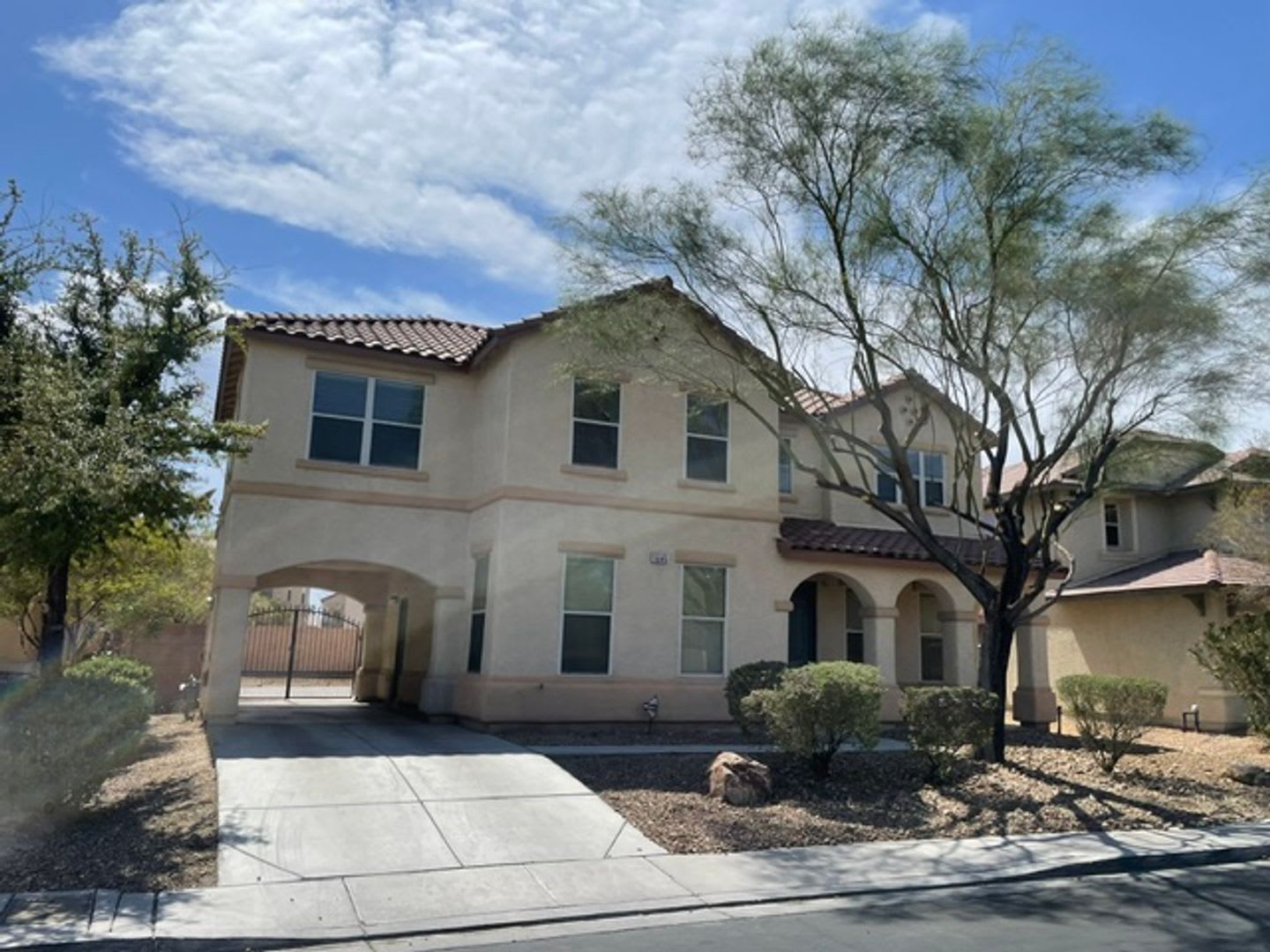 Awesome Nlv 4 Bd Home Large Loft In Gated Sundance Community – photo 2