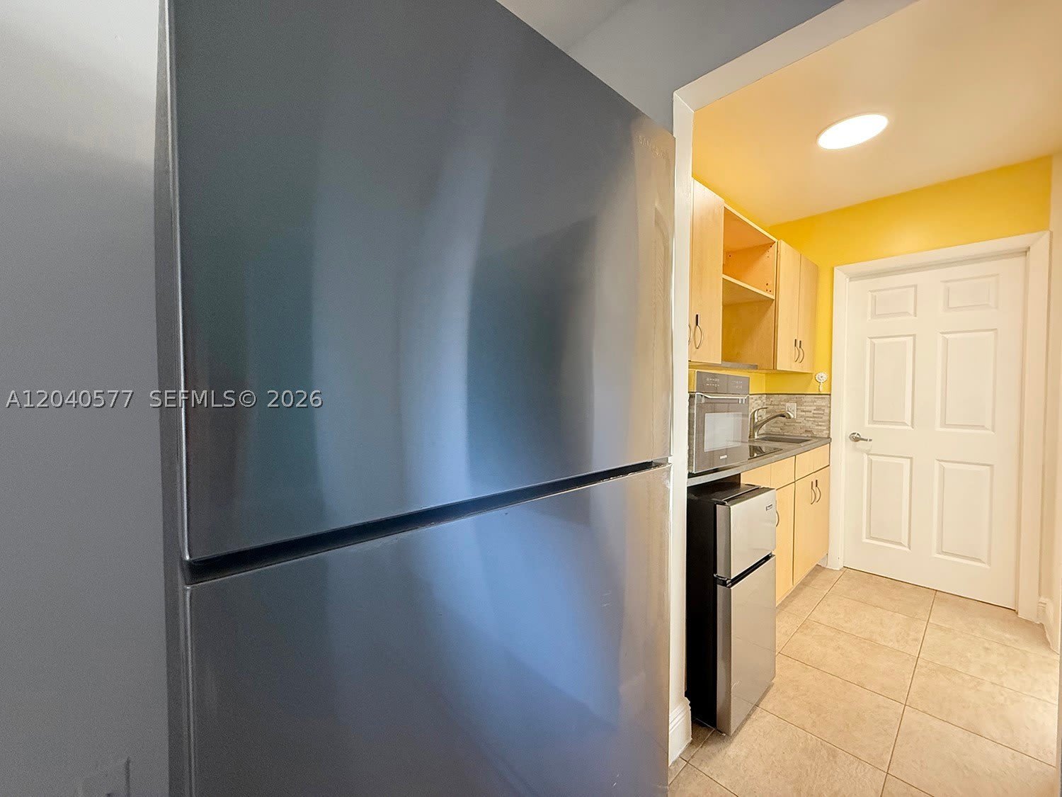 585 Ne 66Th St – photo 5