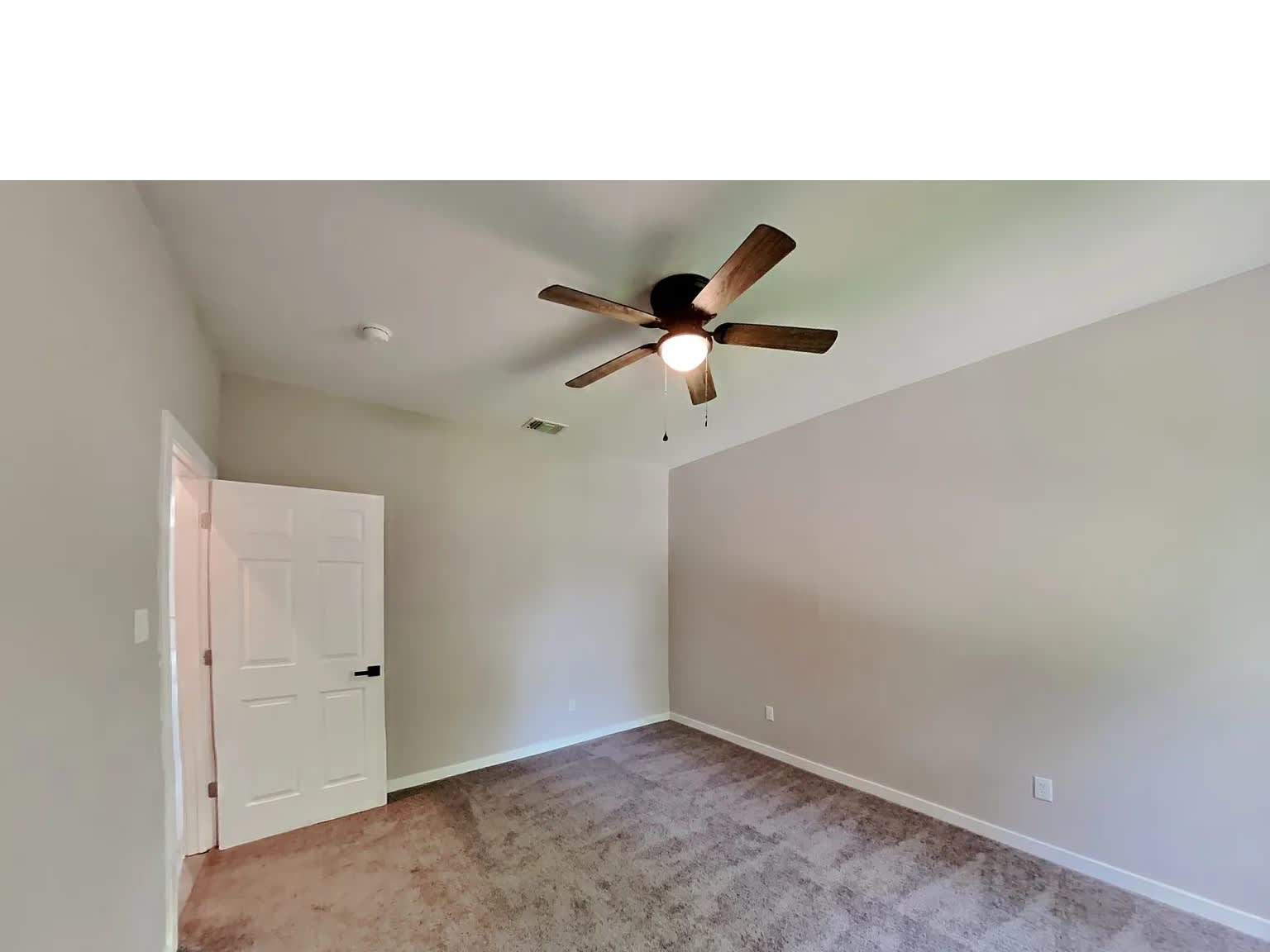 138 Hess Street – photo 5