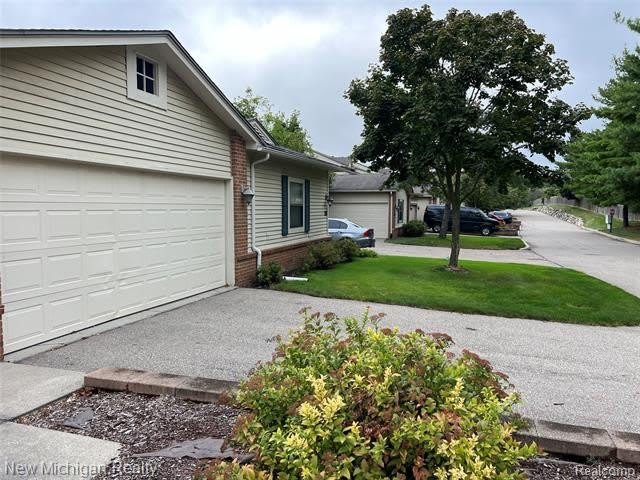 5658 Drake Hollow Drive E – photo 2