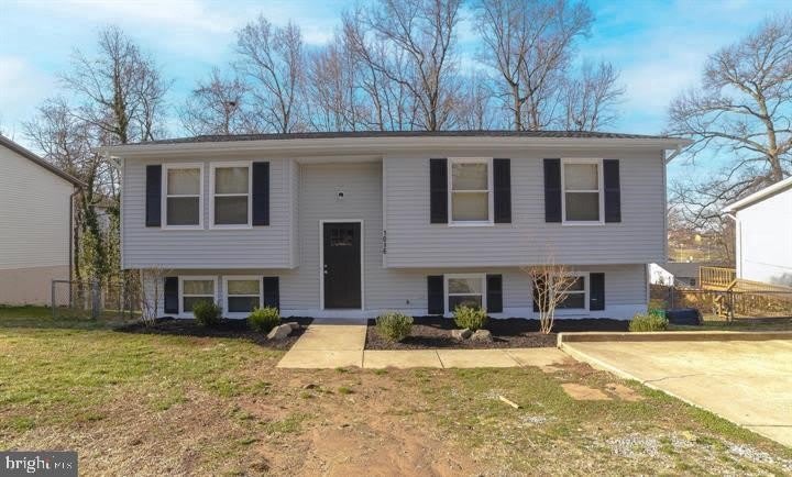 1016 HILL Road – photo 1