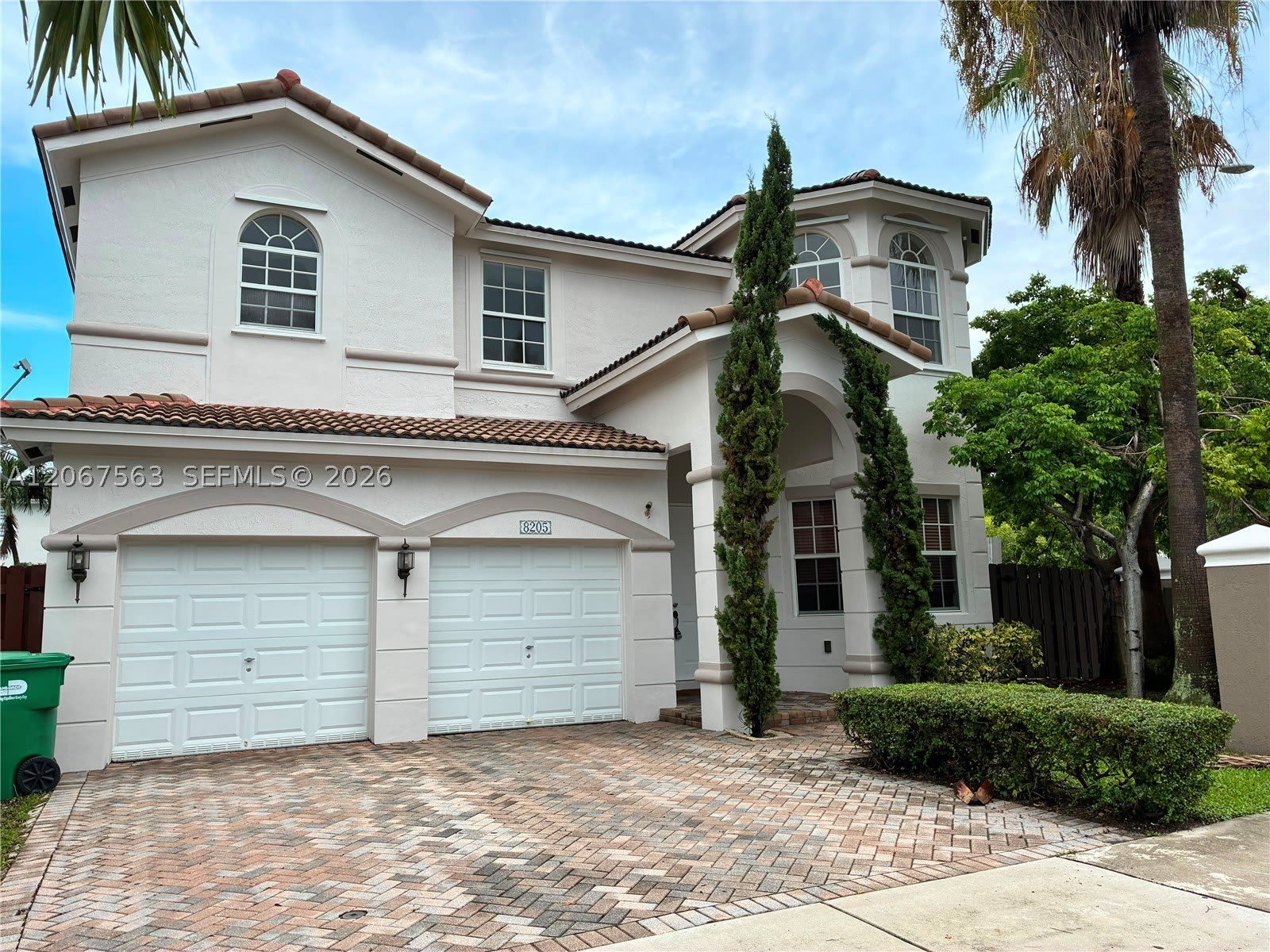 8205 NW 116th Ave – photo 1