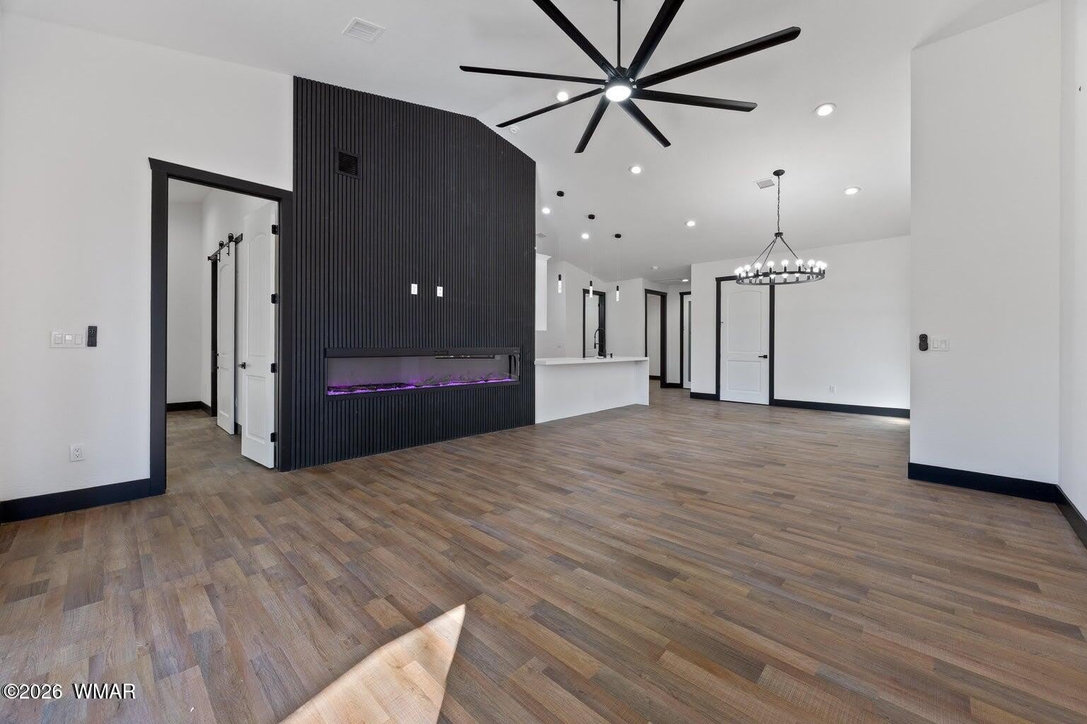 2701 W Villa Loop – photo 3