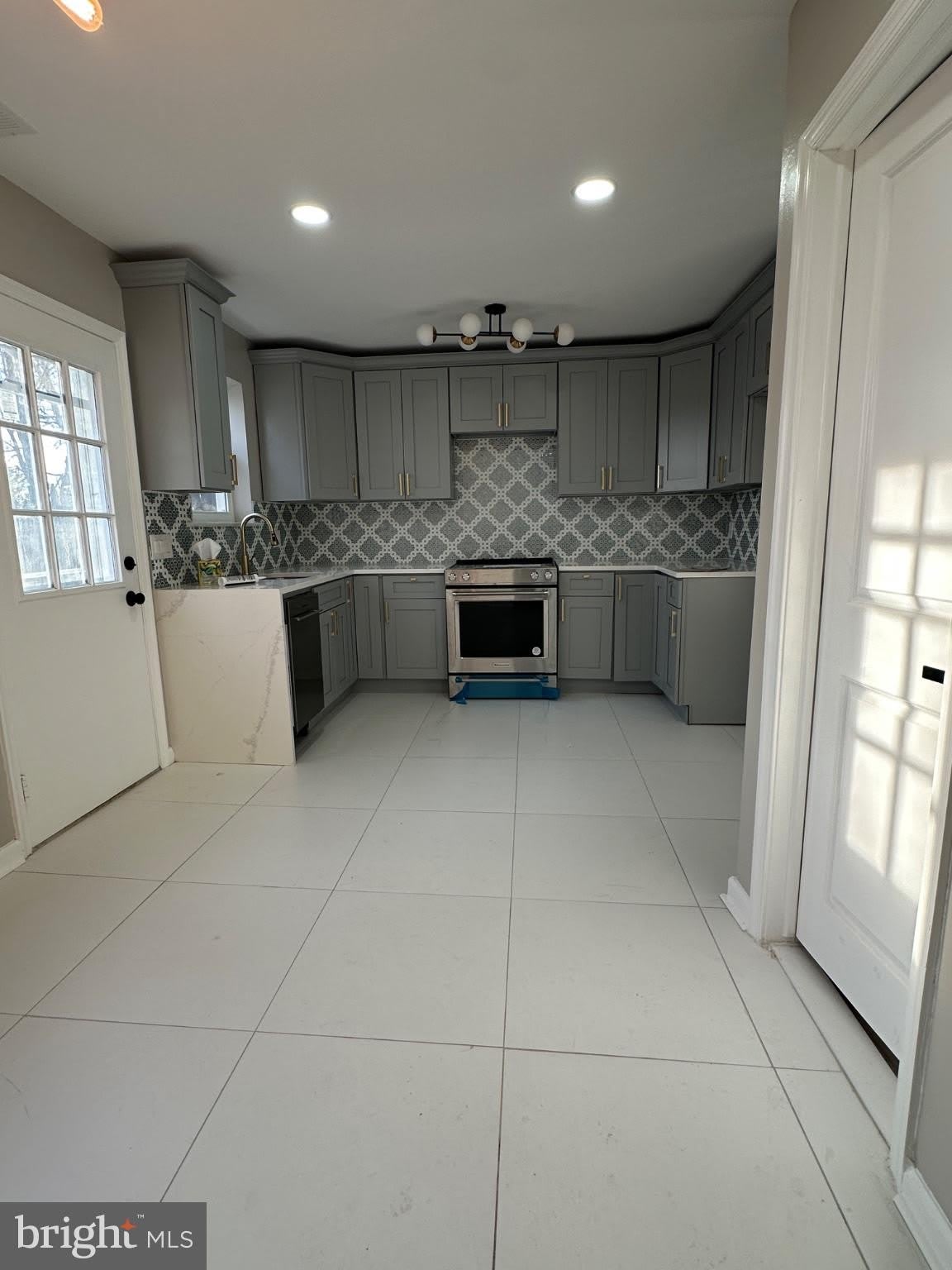 14 BUTTONWOOD Road – photo 5