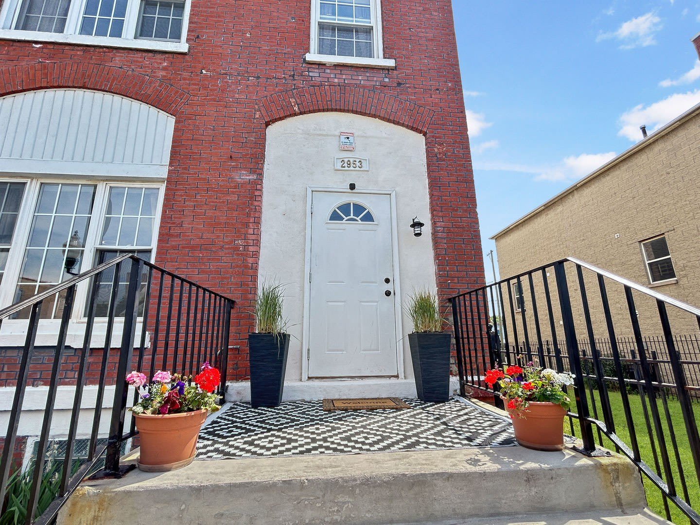 2953 W Warren Boulevard – photo 5
