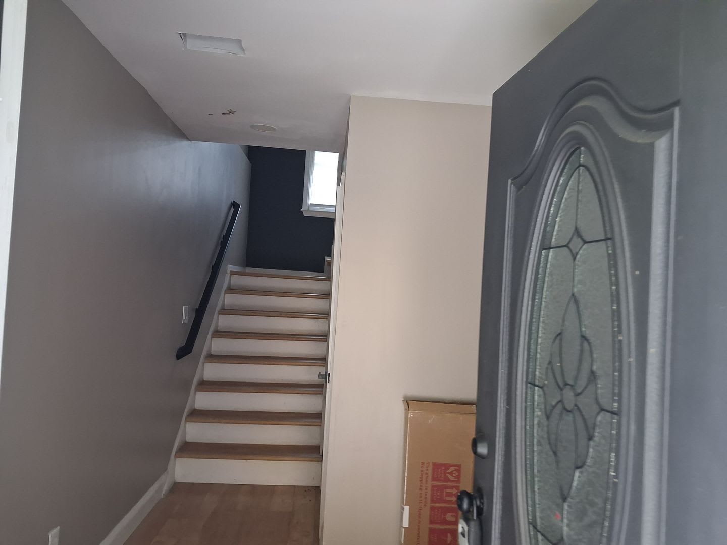 Spacious Three-Story Townhome – photo 2