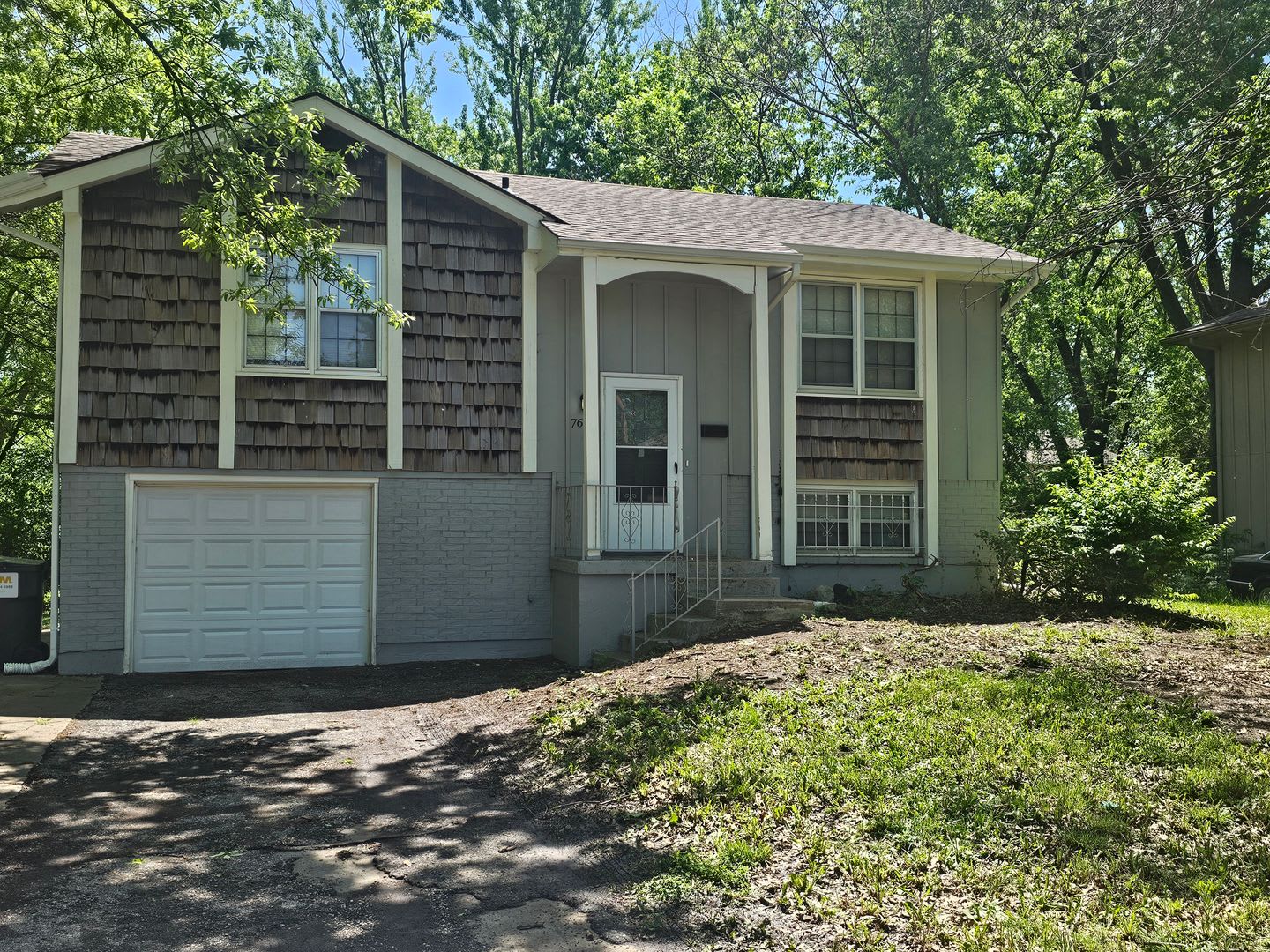 7601 East 119th Street – photo 1