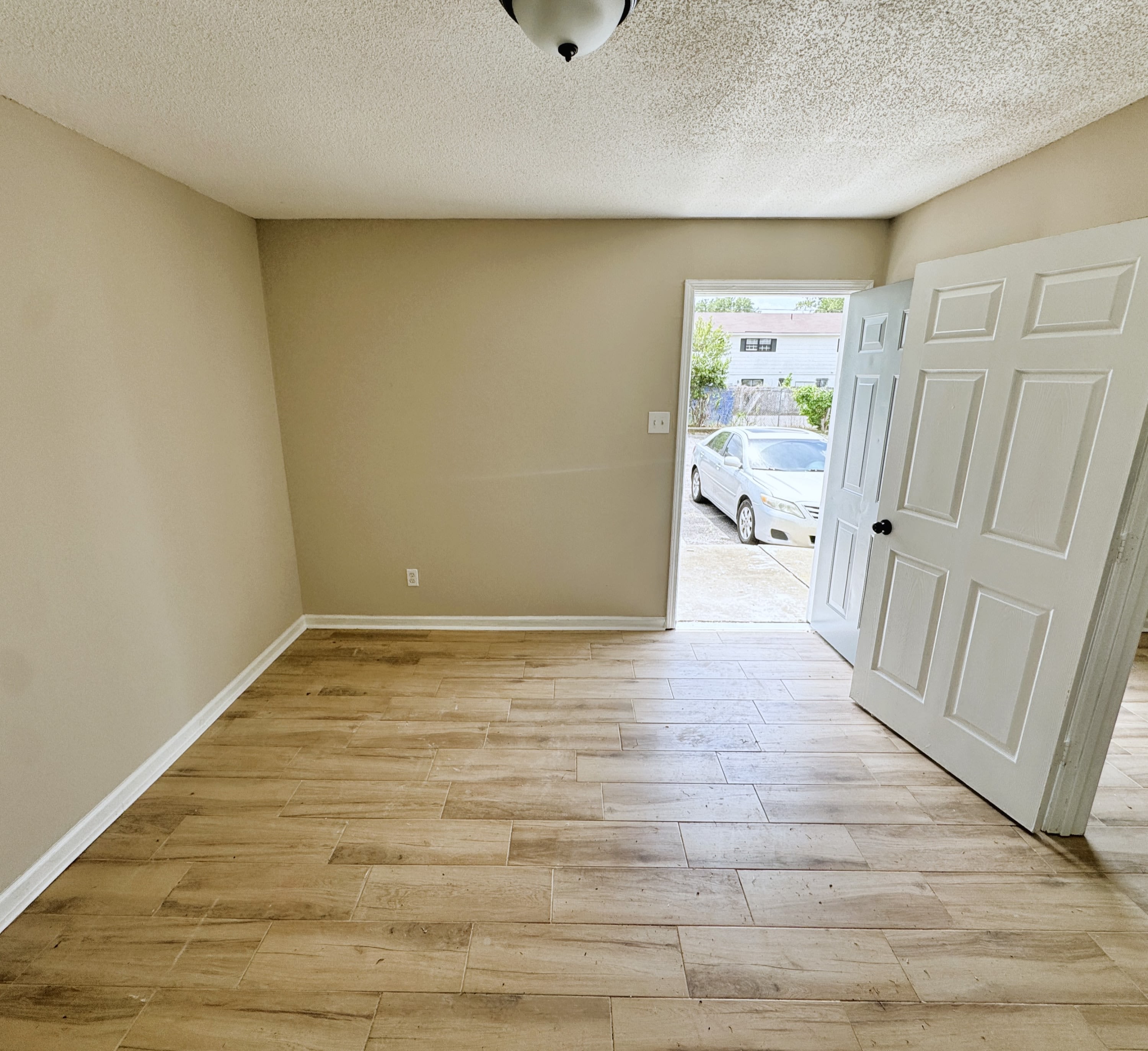 3453 Southern Avenue – photo 5