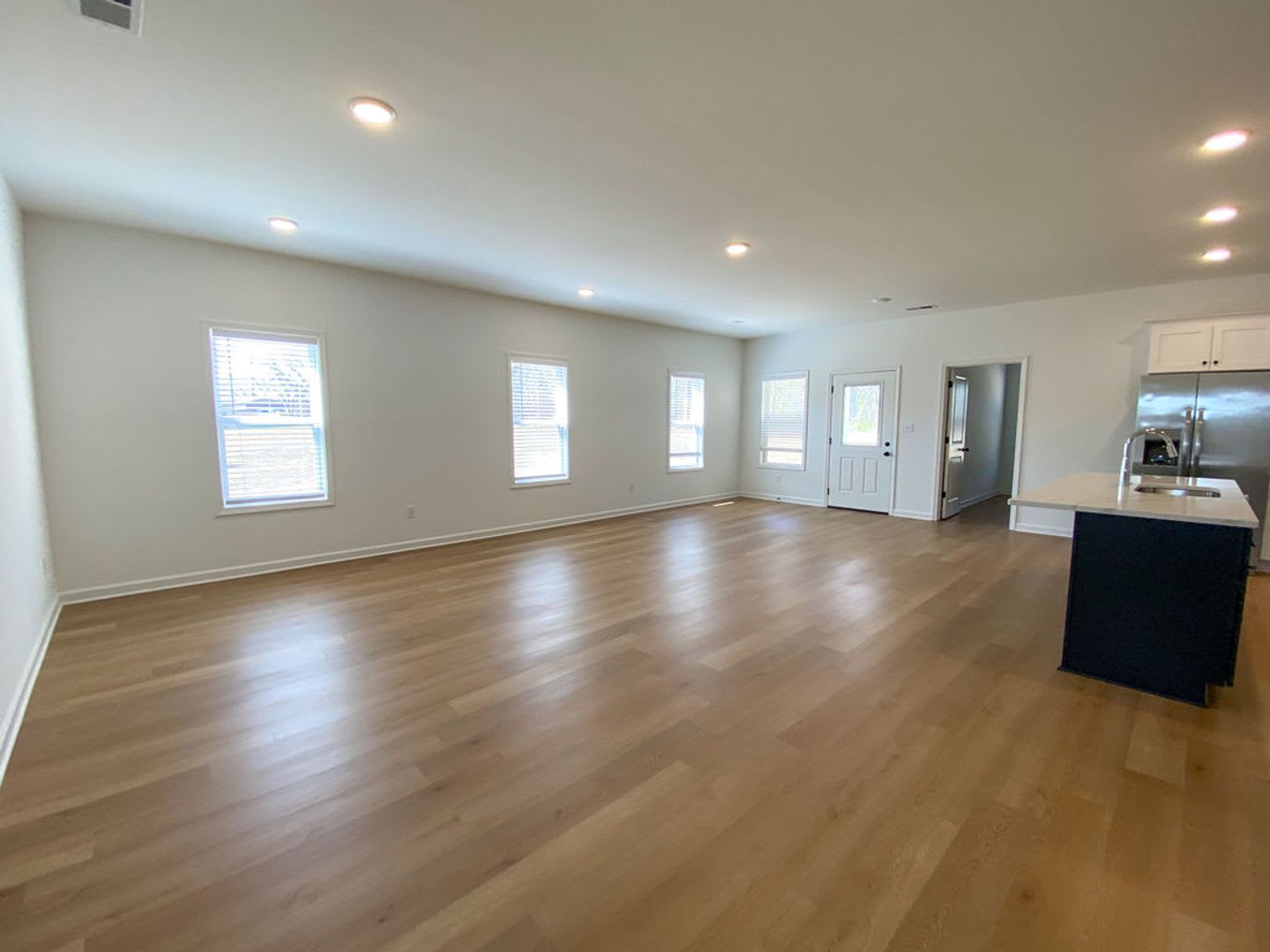4 bedroom 2 bath near Brighton Middle School built in 2024 – photo 5