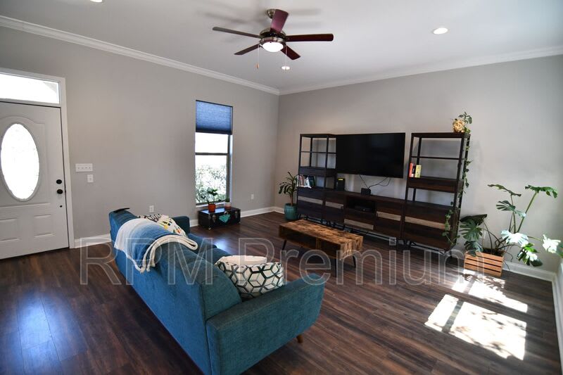 2582 Boudreaux – photo 5
