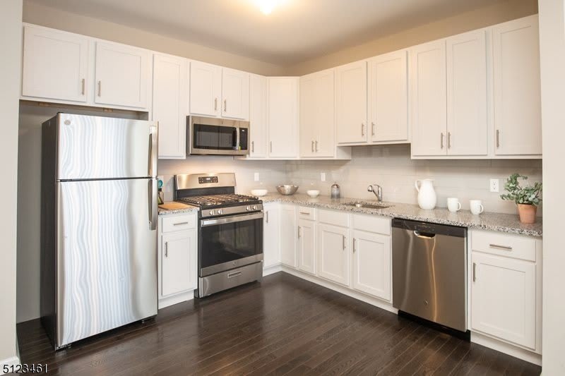 43 Arlene Ct – photo 3